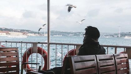 爱游戏中国官方登录入口网站-中国花样游泳队实现队史奥运金牌“零突破”，夺得集体和双人项目两金