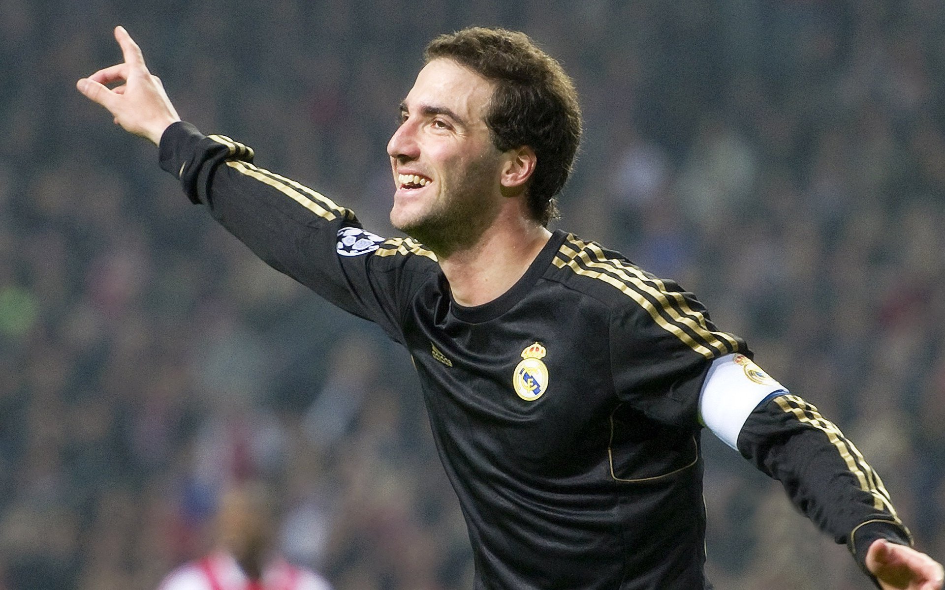 《跨界合作报道:电竞产品厂商与传统品牌的战略合作》,电竞合作官宣